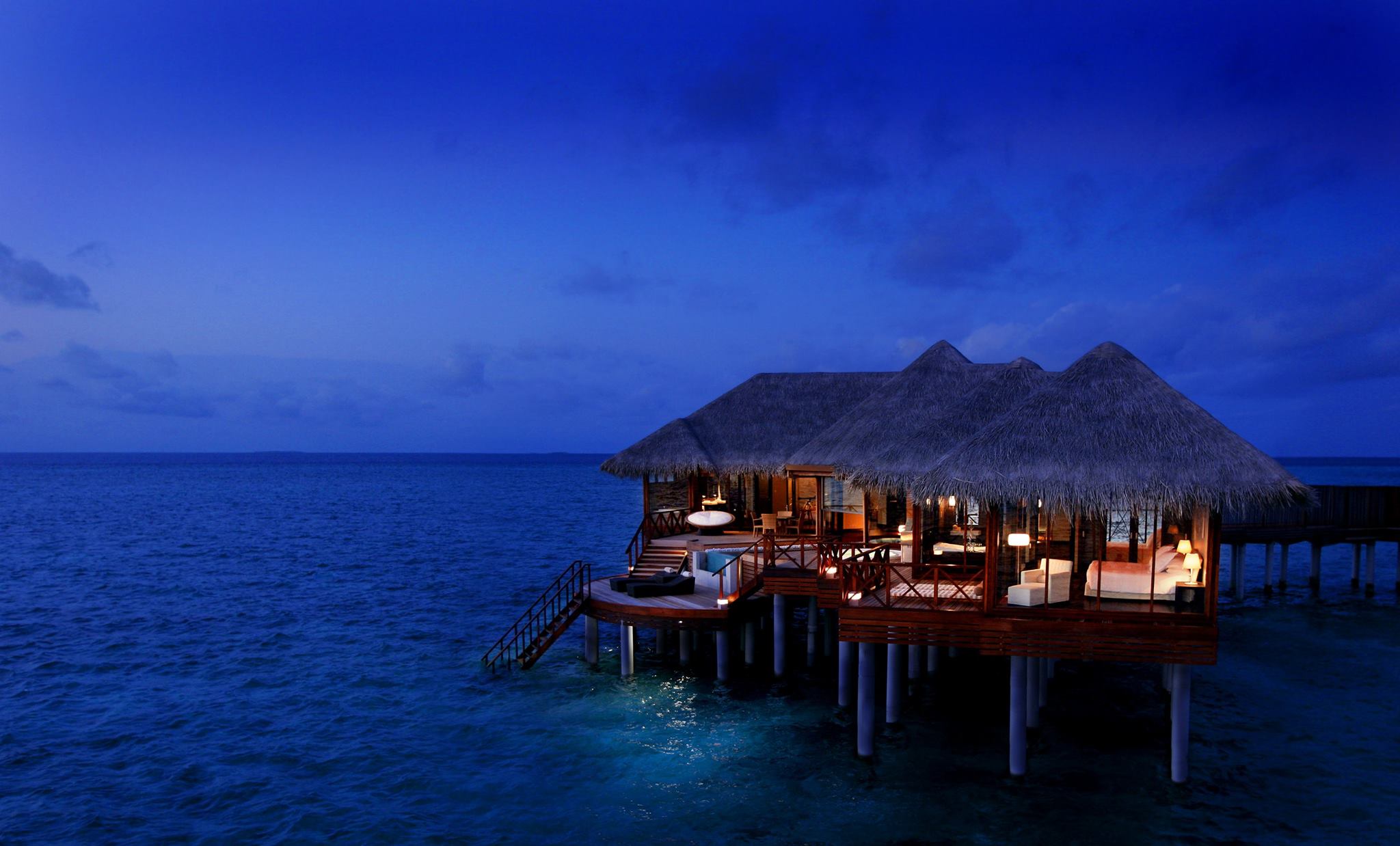 Resort Maldive per-aquum-huvafen-fushi